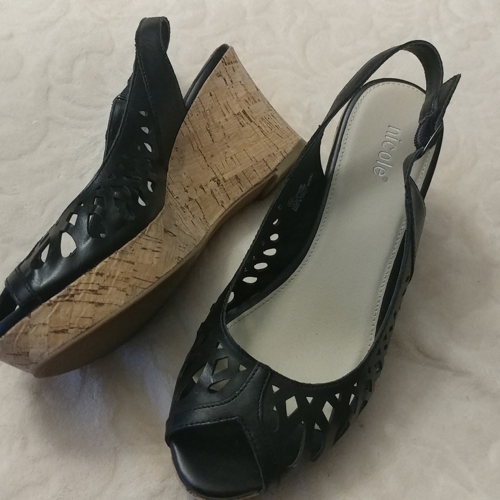 Nicole Wedge Sandals Size 8